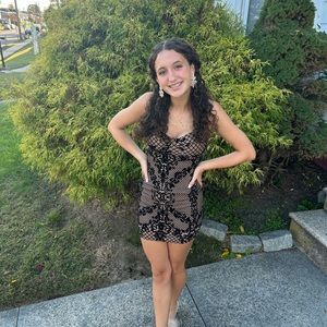 Meet your Posher, Olivia